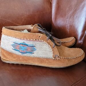 MINNETONKA Ankle Boots Size 9 Leather Moccasin Stiched Design Southwest Festival
